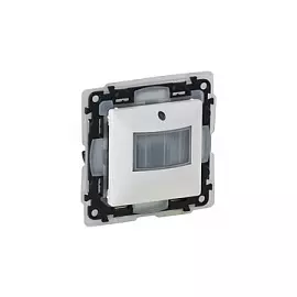 752177 Valena LIFE IP44. Датчик движения 250Вт без нейтрали. С лицевой панелью. Белый Legrand