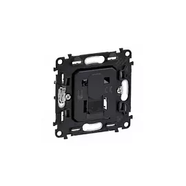 753070 Valena IN'MATIC. Информационная розетка одиночная RJ45 Кат. 5е UTP Legrand