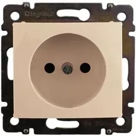 774316 Valena Розетка 1-ая б/з Legrand