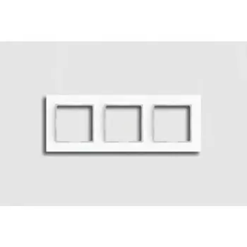 AC583WW Рамка A Creation Белый 3-постовая Jung