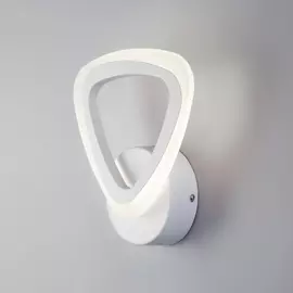 Бра Areo 90216/1 белый Eurosvet