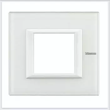 HA4802VBB Рамка Axolute Квадрат Белое стекло 2-модульная Bticino