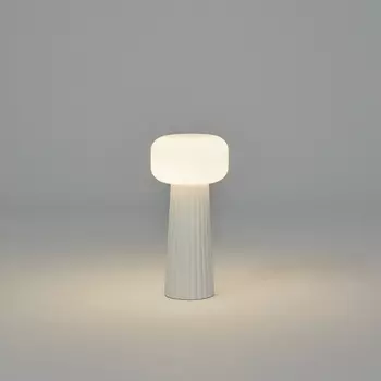 Интерьерная настольная лампа Faro 7248 Mantra