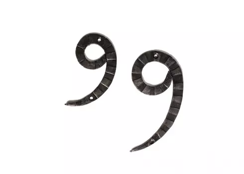 Кованая цифра 9 20 см Covali