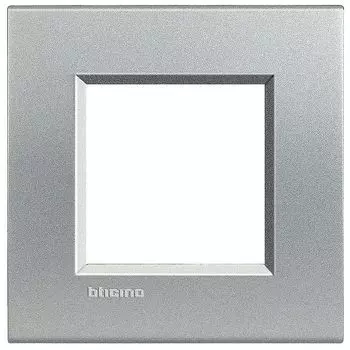 LNA4802TE Рамка LivingLight Квадрат Алюминий 2-модульная Bticino