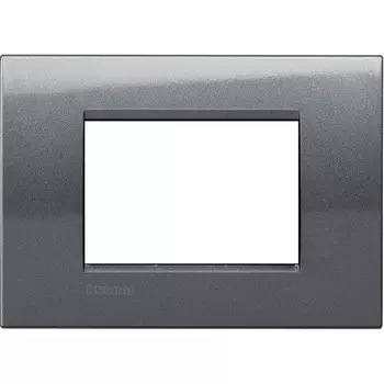 LNA4803AC Рамка LivingLight Квадрат Нержавеющая сталь 3-модульная Bticino