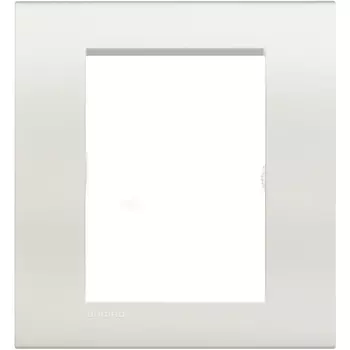 LNA4826BI Рамка LivingLight Квадрат Белый 3+3 модуля Bticino