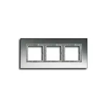 LSP983GCR Рамка LS Plus Хром 3-постовая Jung