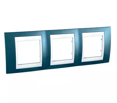 MGU6.006.854 Рамка Unica Хамелеон голубой лед / Белый 3-постовая Schneider Electric