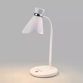 Офисная настольная лампа School 01077/1 белый Eurosvet