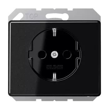 SL520KISW SL 500 Черный Розетка с/з с защитными шторками безвинт зажим Jung