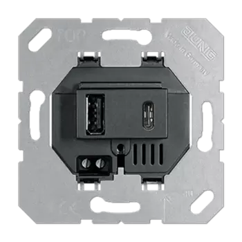 USB15CASW Чёрная USB зарядное устройство с 1 гнездо USB типа A и 1 гнездо USB типа C Jung