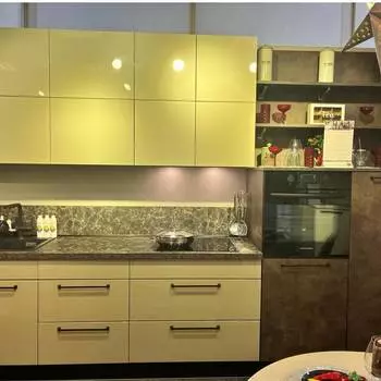 Кухонный гарнитур 2