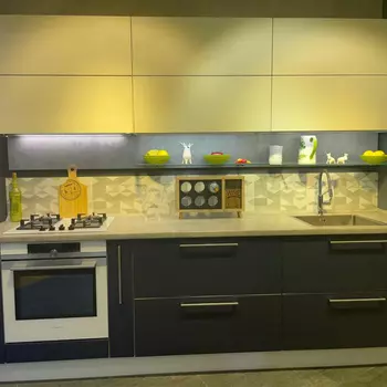 Кухонный гарнитур 3