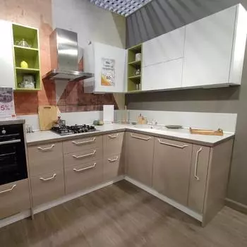 Кухонный гарнитур 8