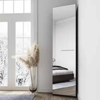 Скошенный шкаф-пенал Элеонора