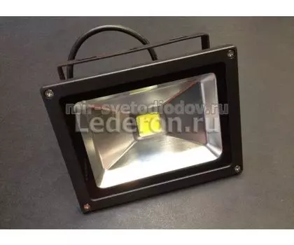 Светодиодный прожектор 220 Вольт, Угол 140, 20 Ватт, IP65, 101987