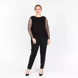 Блуза асимметричная с оригинальными рукавами