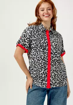 Блуза с анималистичным принтом