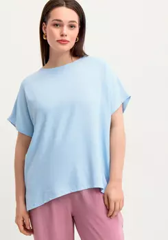 Блуза с круглой горловиной и разрезами