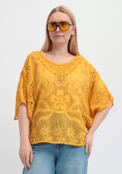 Блуза свободная с кружевным шитьем