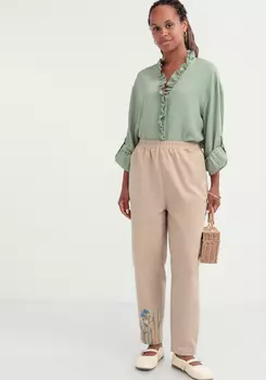 Брюки-бананы с вышивкой