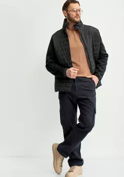 Брюки карго с накладными карманами