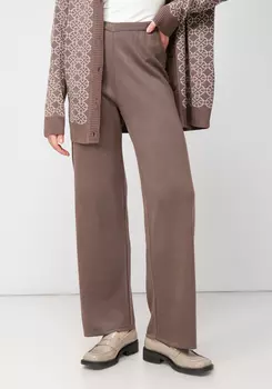 Брюки прямые на эластичной резинке