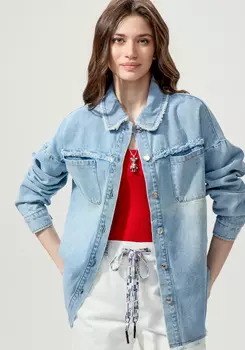 Джинсовая куртка с бахромой по краям