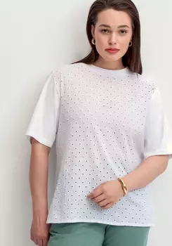 Футболка с шитьем