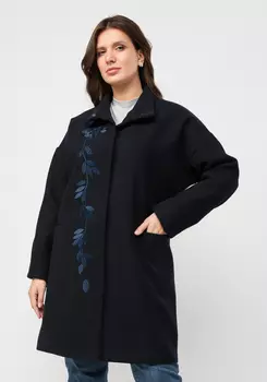 Пальто с вышивкой