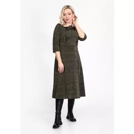 Платье нарядное с кружевом