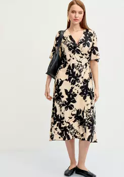 Платье с цвeточным принтом