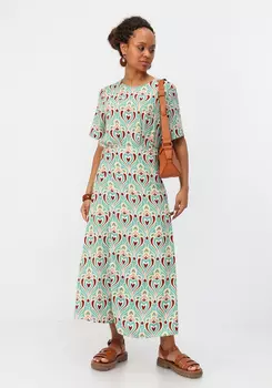 Платье с имитацией юбки