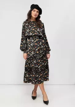 Платье с кружевом свободного кроя