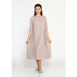 Платье с пуговицами и сборкой на карманах