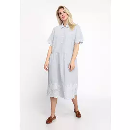 Платье с шитьем