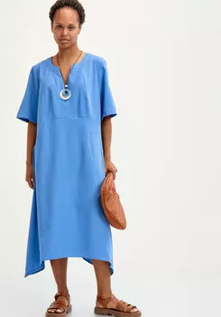 Платье свободного кроя с подвеской