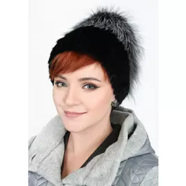 Шапка с натуральным мехом
