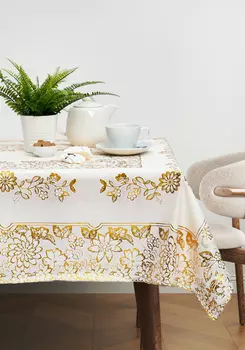 Скатерть "Кружевница"