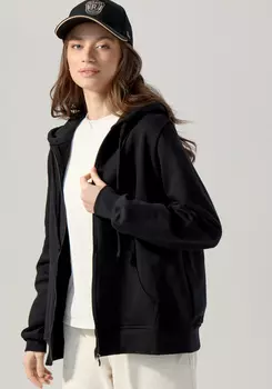 Толстовка с капюшоном и нашивкой на рукаве