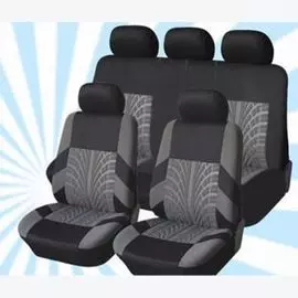 Универсальные авточехлы "Новая жизнь"