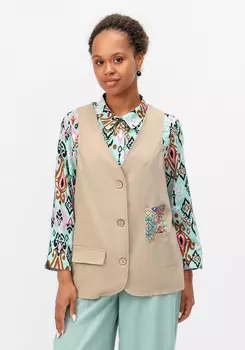 Жилет оригинального дизайна