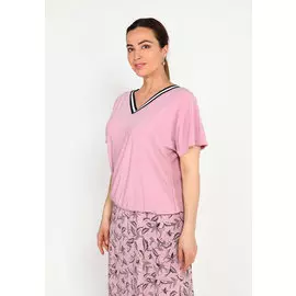 Блуза однотонная с отделкой выреза