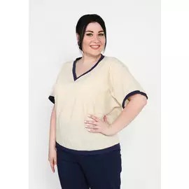 Блуза с вышивкой и V образным вырезом