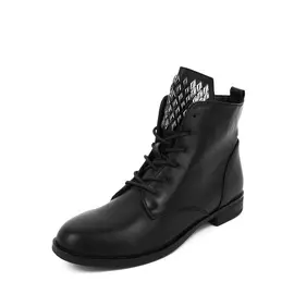 Ботинки с декорированным язычком