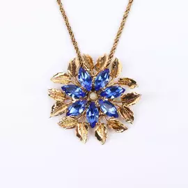 Колье "Цветочный мотивы"