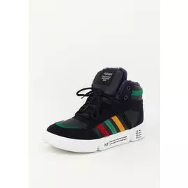 Кроссовки утепленные с контрастными деталями