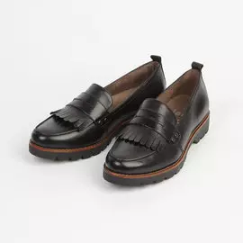 Лоферы женские с ремешком на мысу