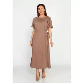 Платье с оригинальным поясом